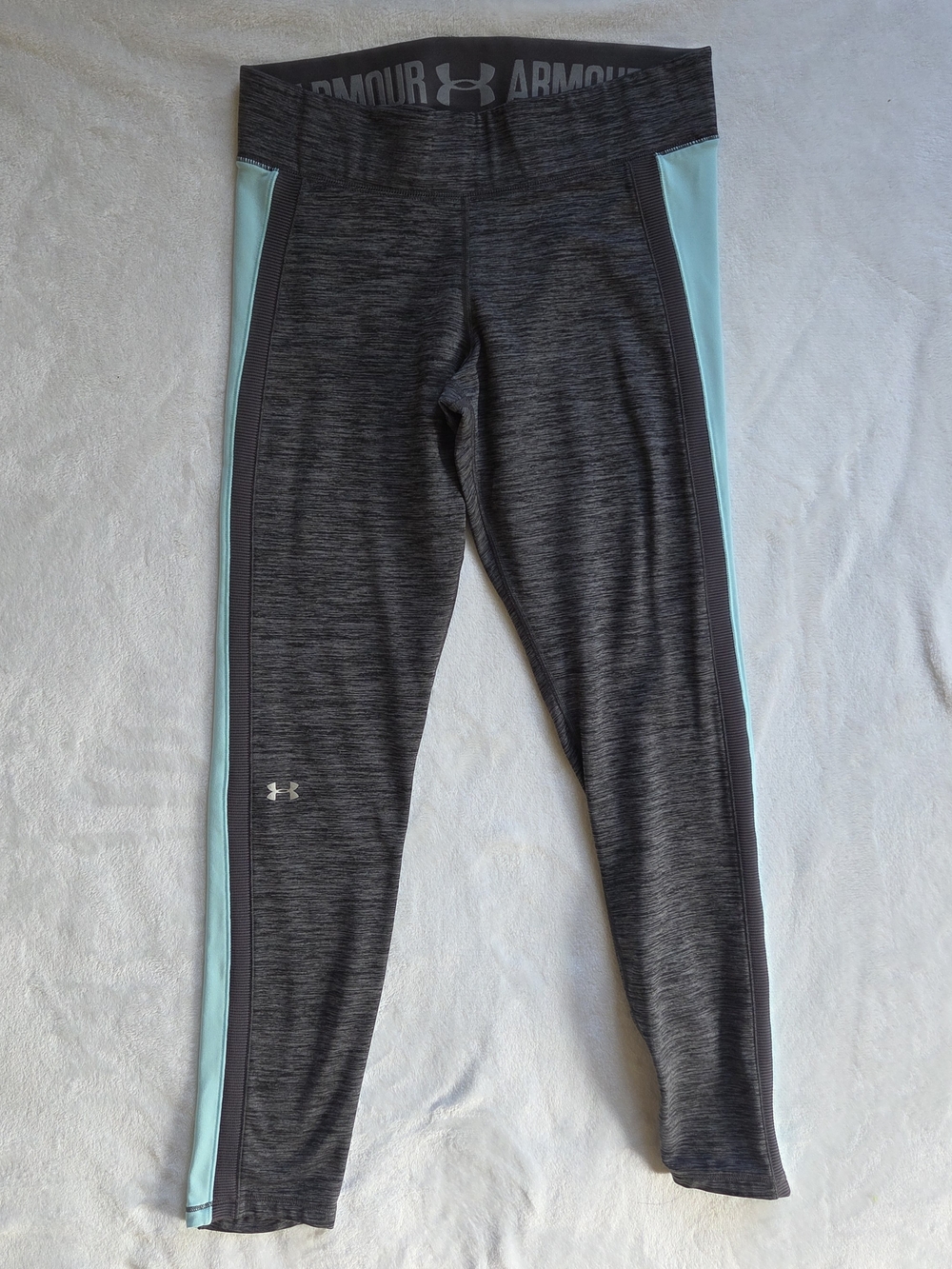 Under Armour Gray & Light Blue Performance Leggings